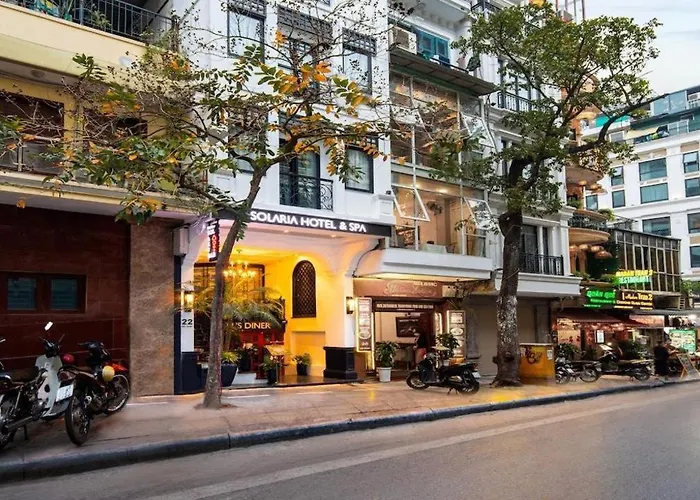 Bao Khanh Hotel